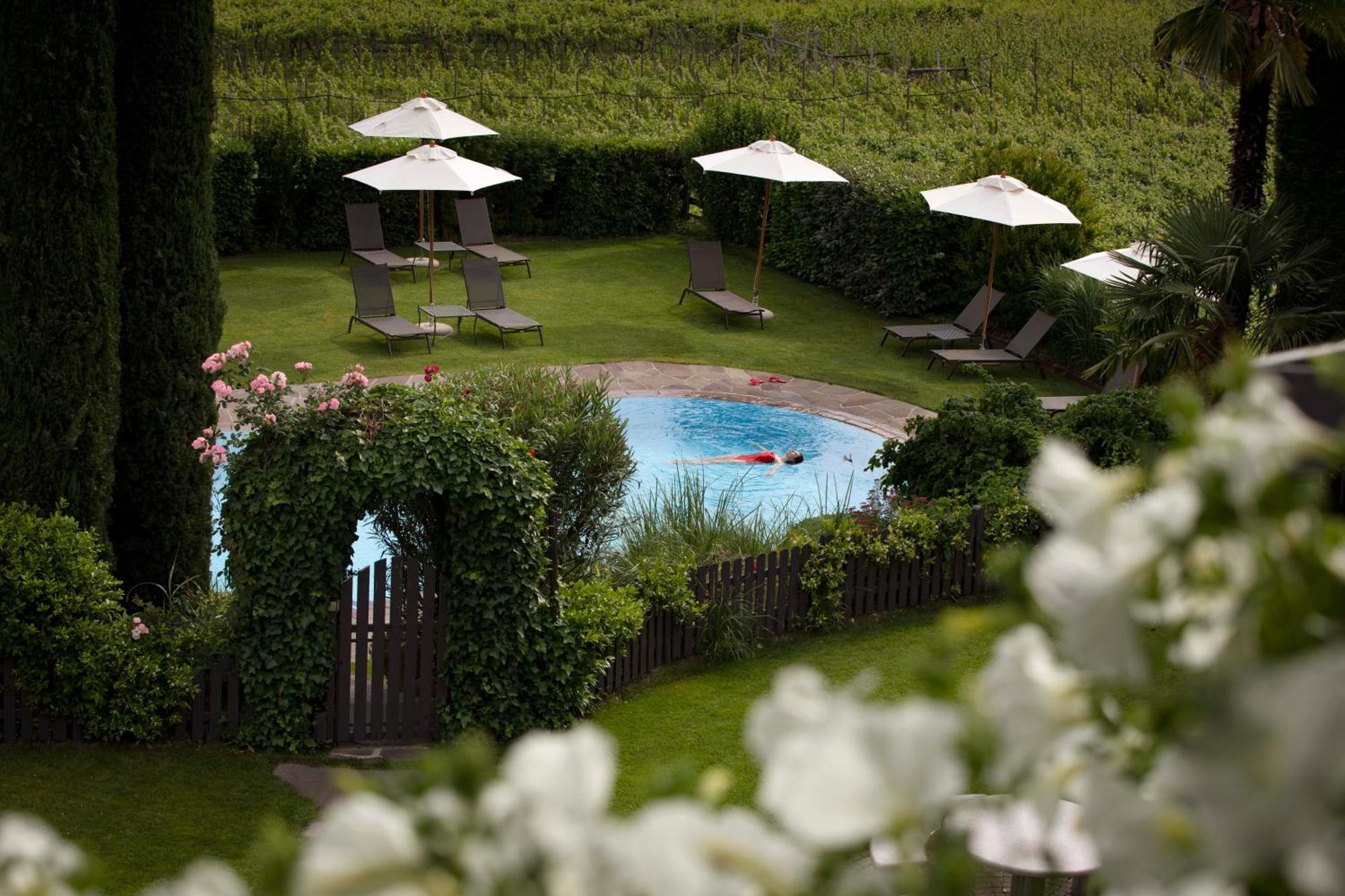 Hotel Magdalener Hof โบลซาโน ภายนอก รูปภาพ