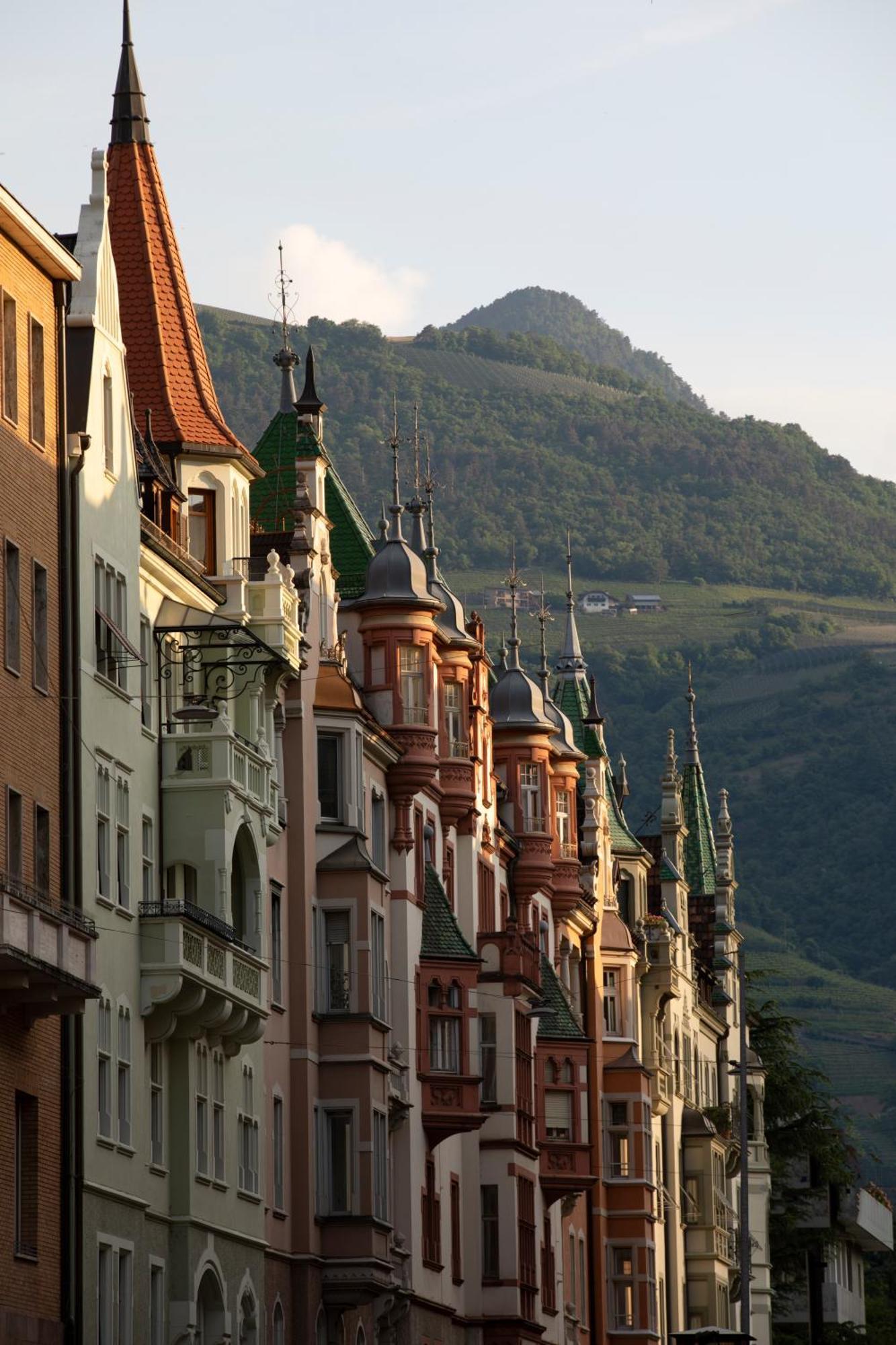 Hotel Magdalener Hof โบลซาโน ภายนอก รูปภาพ